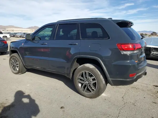 1C4RJFLG0JC352205 2018 JEEP GRAND CHEROKEE - Image 2