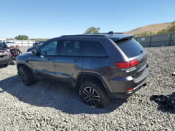1C4RJFLG0KC553944 2019 JEEP GRAND CHEROKEE - Image 2