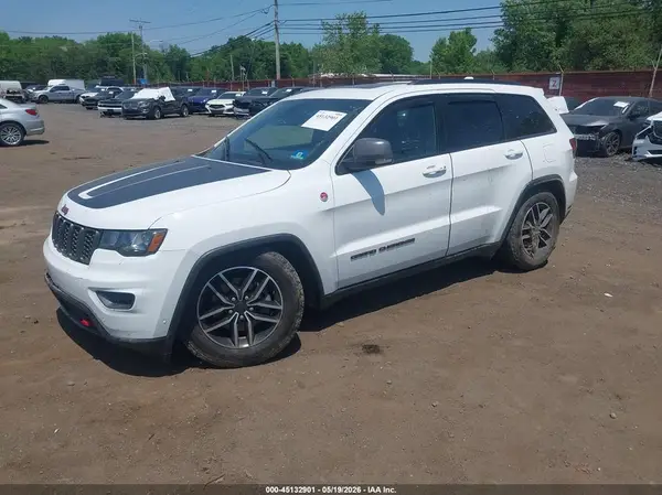 1C4RJFLG0KC584739 2019 JEEP GRAND CHEROKEE - Image 2