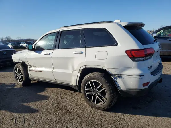 1C4RJFLG0LC135563 2020 JEEP GRAND CHEROKEE - Image 2