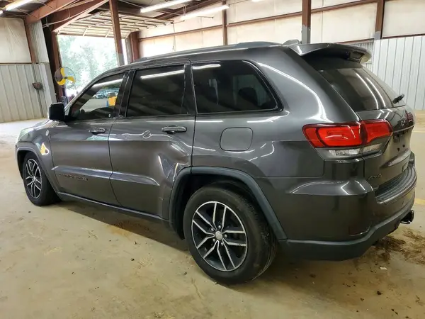 1C4RJFLG1HC605073 2017 JEEP GRAND CHEROKEE - Image 2