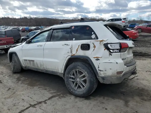 1C4RJFLG1HC678315 2017 JEEP GRAND CHEROKEE - Image 2