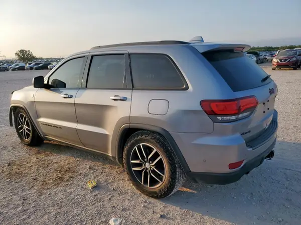 1C4RJFLG1HC737735 2017 JEEP GRAND CHEROKEE - Image 2