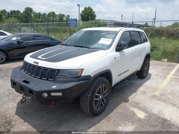 1C4RJFLG1HC778589 2017 JEEP GRAND CHEROKEE - Image 2