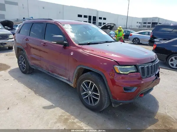 1C4RJFLG1HC800882 2017 JEEP GRAND CHEROKEE - Image 1
