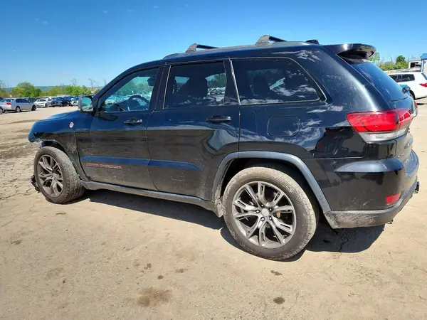 1C4RJFLG1JC105047 2018 JEEP GRAND CHEROKEE - Image 2