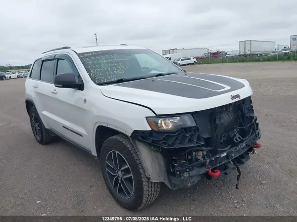1C4RJFLG1JC149047 2018 JEEP GRAND CHEROKEE - Image 1