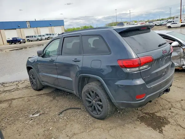 1C4RJFLG1JC411357 2018 JEEP GRAND CHEROKEE - Image 2