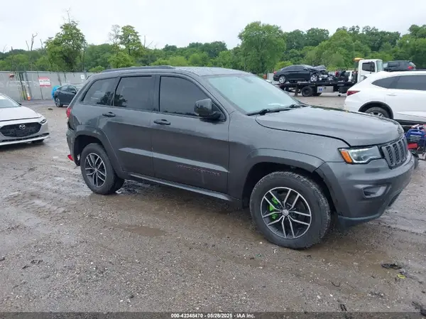 1C4RJFLG2HC645209 2017 JEEP GRAND CHEROKEE - Image 1