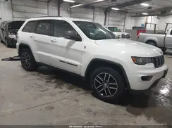 1C4RJFLG2HC648031 2017 JEEP GRAND CHEROKEE