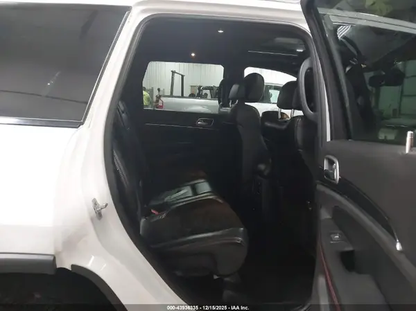 1C4RJFLG2HC648031 2017 JEEP GRAND CHEROKEE - Image 8
