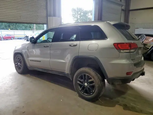 1C4RJFLG2HC938852 2017 JEEP GRAND CHEROKEE - Image 2