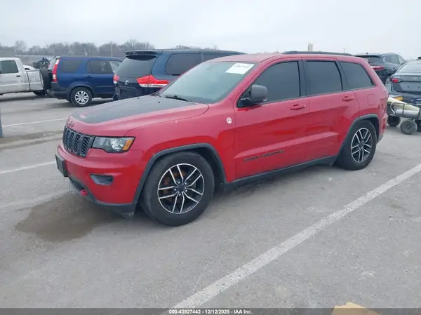 1C4RJFLG2JC139465 2018 JEEP GRAND CHEROKEE - Image 2