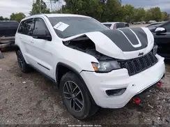 1C4RJFLG2JC184759 2018 JEEP GRAND CHEROKEE