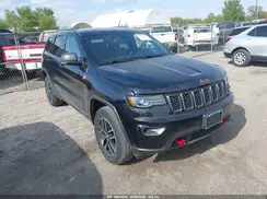 1C4RJFLG2JC304138 2018 JEEP GRAND CHEROKEE