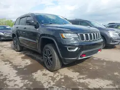 1C4RJFLG2JC335485 2018 JEEP GRAND CHEROKEE