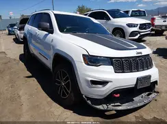 1C4RJFLG2JC427230 2018 JEEP GRAND CHEROKEE