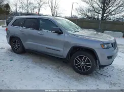 1C4RJFLG3HC700038 2017 JEEP GRAND CHEROKEE
