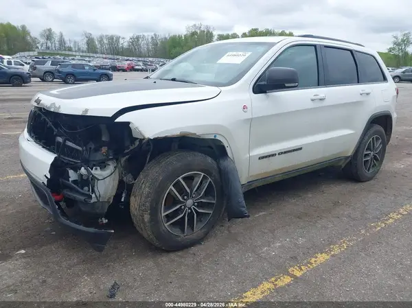 1C4RJFLG3HC739549 2017 JEEP GRAND CHEROKEE - Image 2