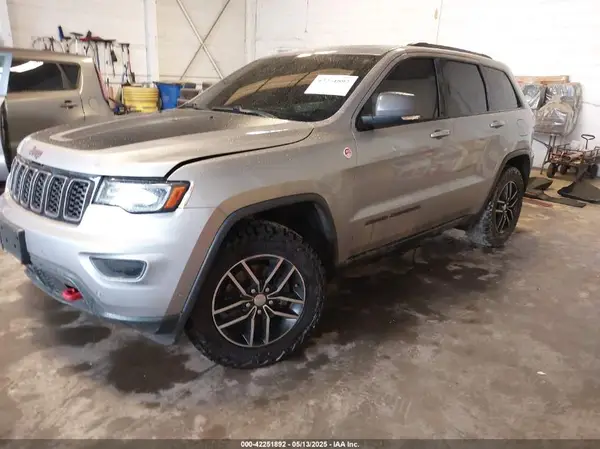 1C4RJFLG3HC793112 2017 JEEP GRAND CHEROKEE - Image 2