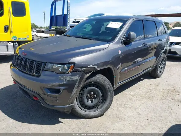 1C4RJFLG3HC877110 2017 JEEP GRAND CHEROKEE - Image 2