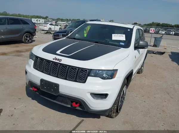 1C4RJFLG3HC940500 2017 JEEP GRAND CHEROKEE - Image 2