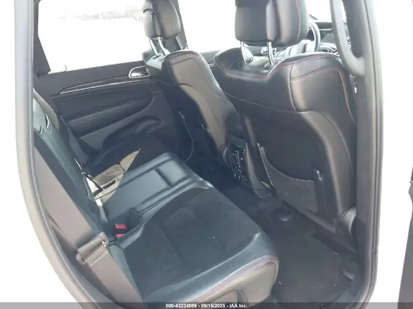 1C4RJFLG3HC940500 2017 JEEP GRAND CHEROKEE - Image 8