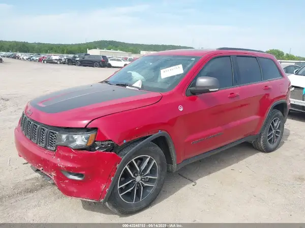 1C4RJFLG3JC277015 2018 JEEP GRAND CHEROKEE - Image 2