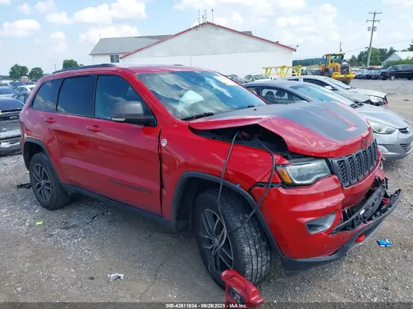 1C4RJFLG3JC304147 2018 JEEP GRAND CHEROKEE - Image 1