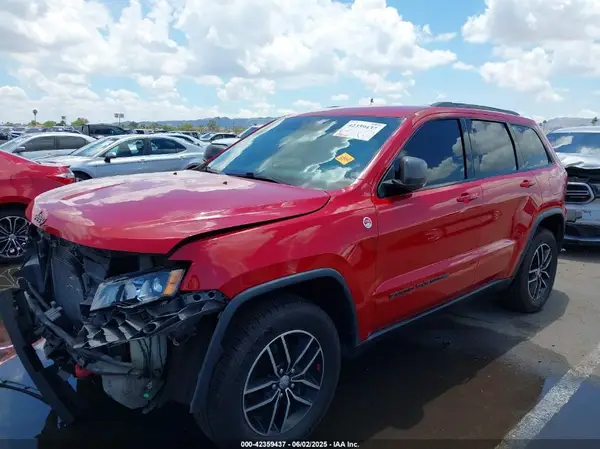 1C4RJFLG3JC399051 2018 JEEP GRAND CHEROKEE - Image 2