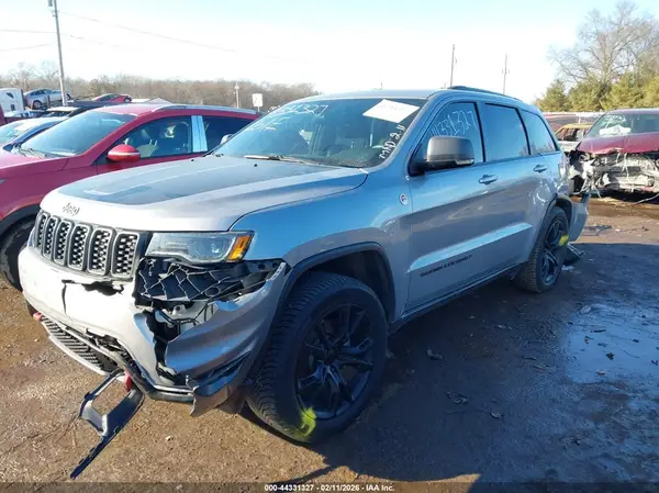 1C4RJFLG3JC458728 2018 JEEP GRAND CHEROKEE - Image 2