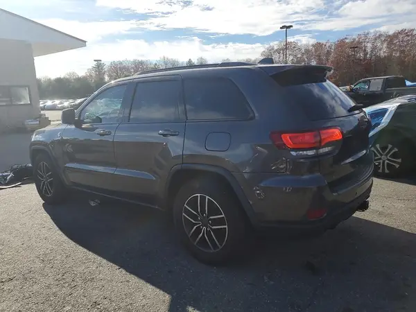 1C4RJFLG3KC532845 2019 JEEP GRAND CHEROKEE - Image 2