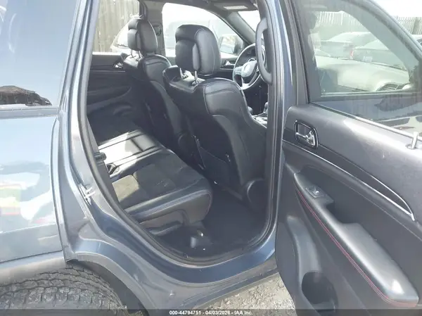 1C4RJFLG3KC700628 2019 JEEP GRAND CHEROKEE - Image 8