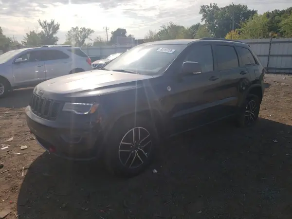 1C4RJFLG3KC785065 2019 JEEP GRAND CHEROKEE - Image 1