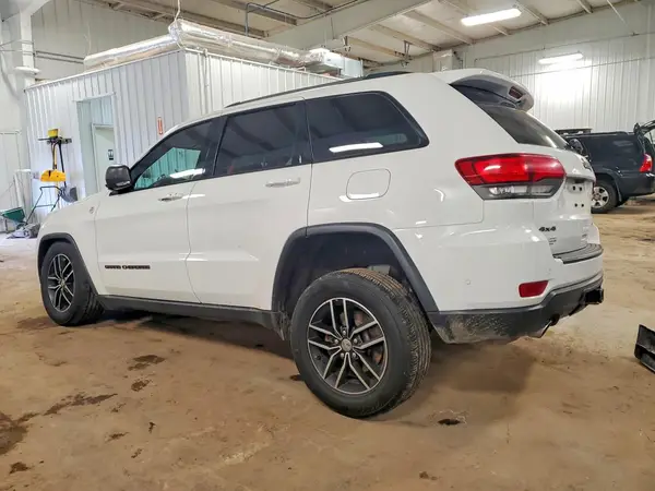 1C4RJFLG4HC614446 2017 JEEP GRAND CHEROKEE - Image 2