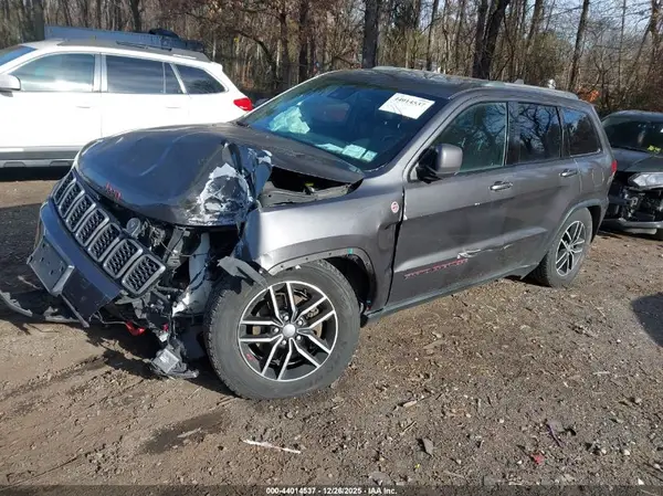 1C4RJFLG4HC631098 2017 JEEP GRAND CHEROKEE - Image 2