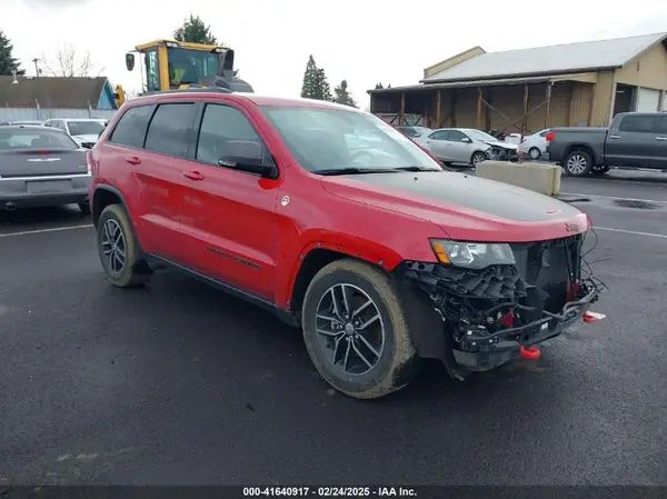 1C4RJFLG4JC142710 2018 JEEP GRAND CHEROKEE - Image 1