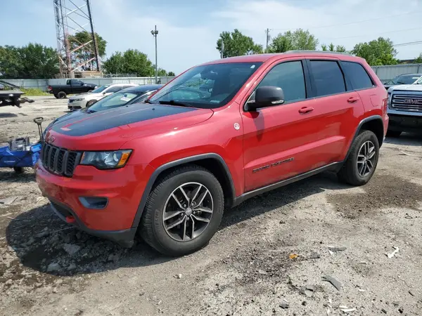 1C4RJFLG4JC184813 2018 JEEP GRAND CHEROKEE - Image 1
