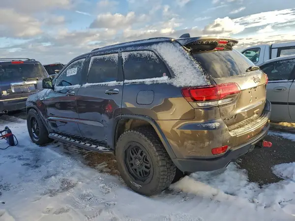 1C4RJFLG4JC274589 2018 JEEP GRAND CHEROKEE - Image 2