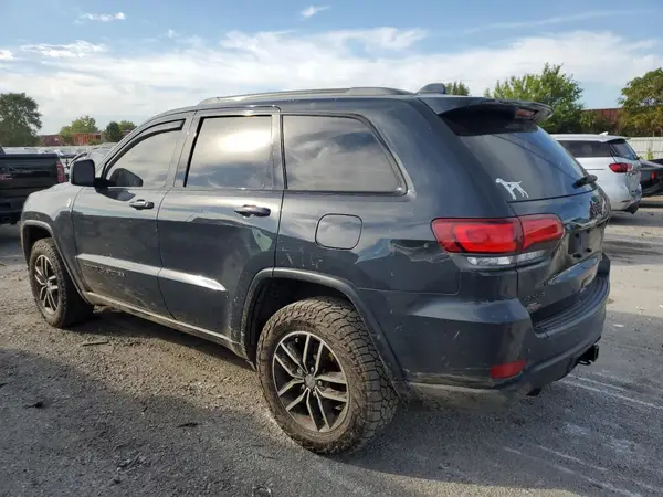 1C4RJFLG4JC306070 2018 JEEP GRAND CHEROKEE - Image 2