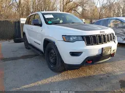 1C4RJFLG4JC343278 2018 JEEP GRAND CHEROKEE
