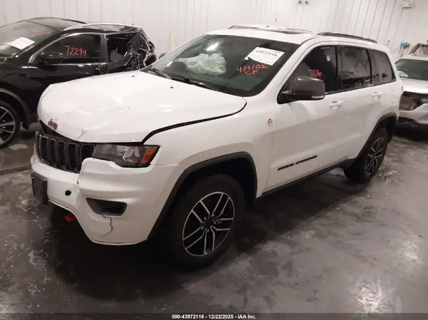 1C4RJFLG4MC732474 2021 JEEP GRAND CHEROKEE - Image 2
