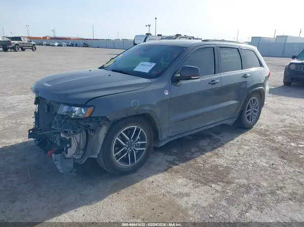 1C4RJFLG4MC880592 2021 JEEP GRAND CHEROKEE - Image 2