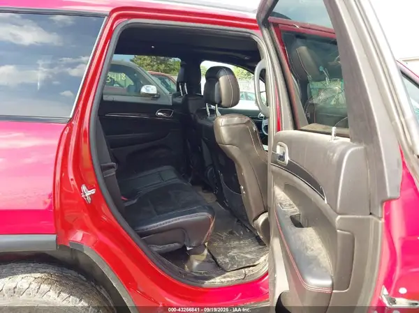 1C4RJFLG5HC670587 2017 JEEP GRAND CHEROKEE - Image 8