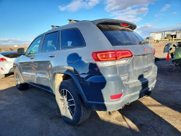 1C4RJFLG5HC707783 2017 JEEP GRAND CHEROKEE - Image 2
