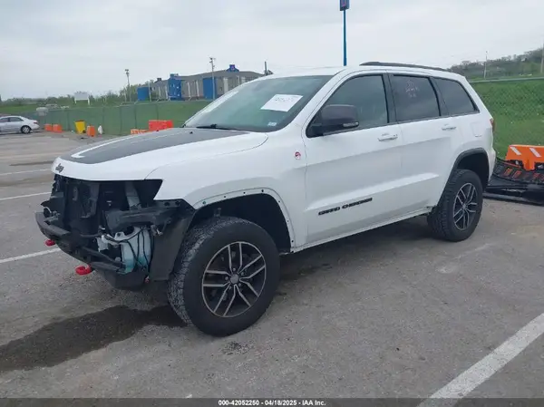 1C4RJFLG5HC803400 2017 JEEP GRAND CHEROKEE - Image 2