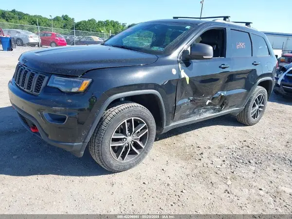 1C4RJFLG5HC841869 2017 JEEP GRAND CHEROKEE - Image 2