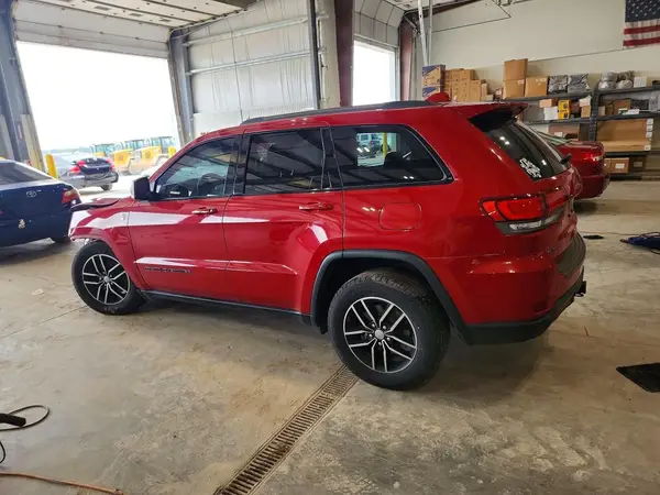 1C4RJFLG5HC947349 2017 JEEP GRAND CHEROKEE - Image 2
