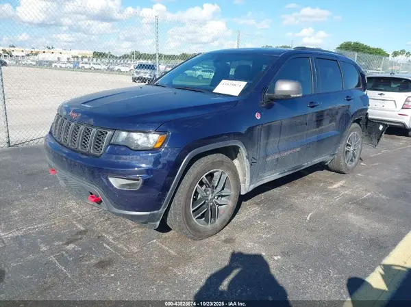 1C4RJFLG5JC103995 2018 JEEP GRAND CHEROKEE - Image 2