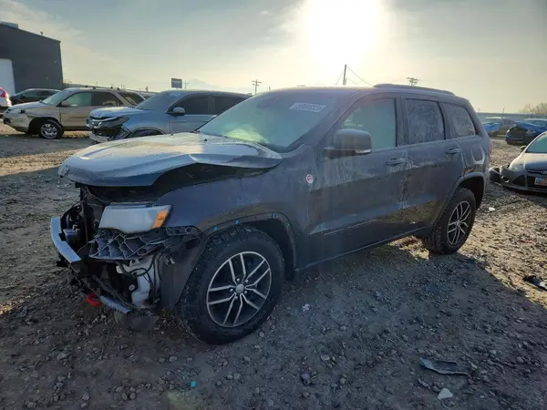 1C4RJFLG5JC477815 2018 JEEP GRAND CHEROKEE - Image 1